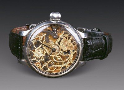 上海世纪手表维修保养中心在哪？